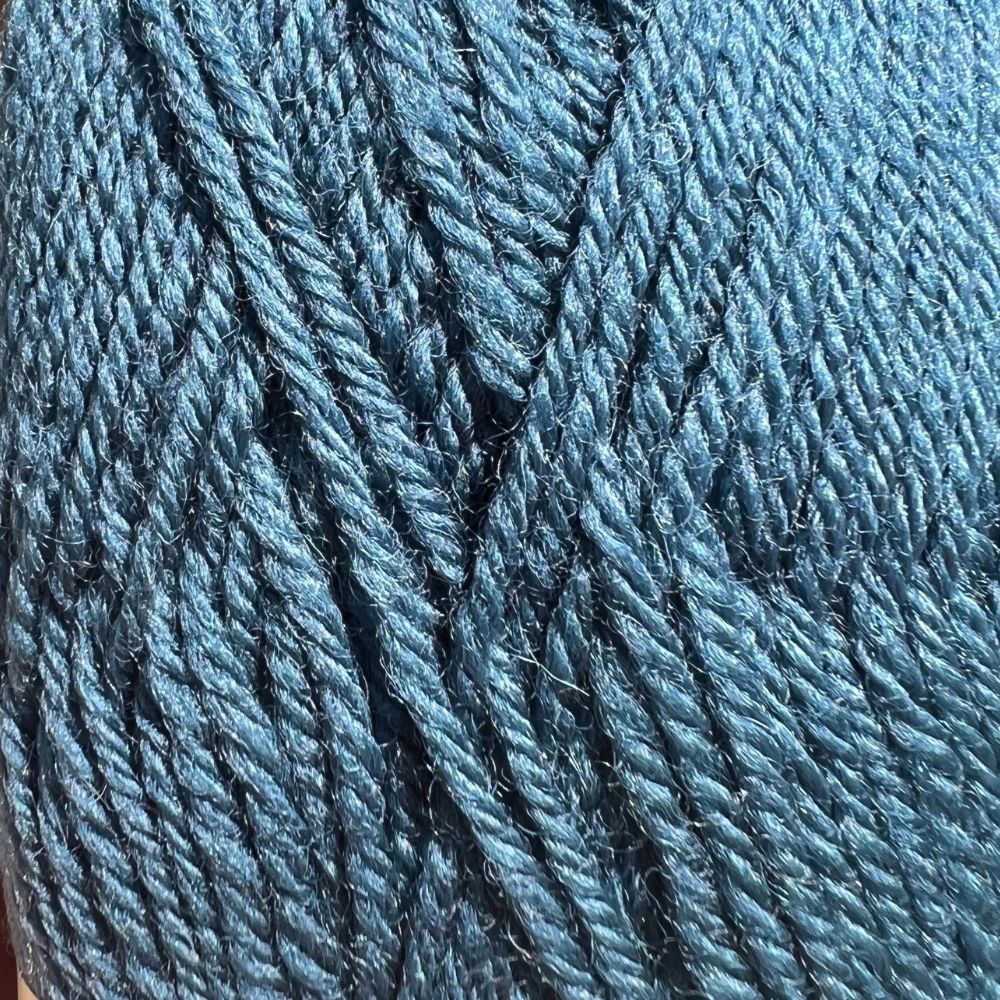 Loyal NZ 8ply-Yarn-Wild and Woolly Yarns